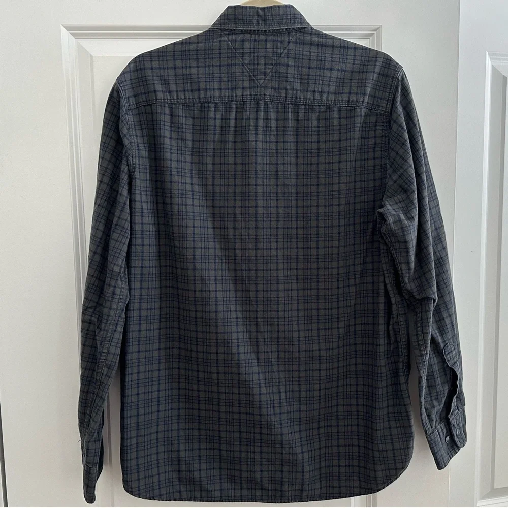 Tommy Hilfiger Green & Navy Checkered Plaid Button Down Shirt